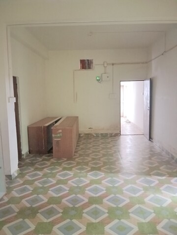 Room in 2 BHK Independent House at Borbari – for Rent