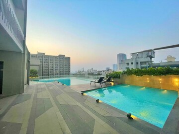 Swimming Pool in  Pg at Malad East – for Rent