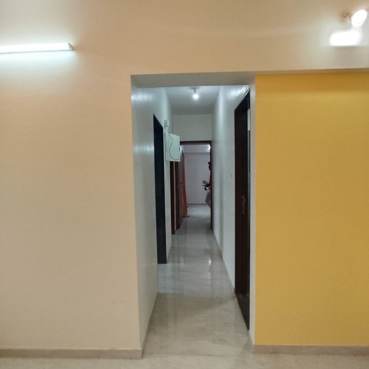 Room, andheri west 2 Bedroom 700 Sq.Ft. Apartment In Andheri West Mumbai 9434587