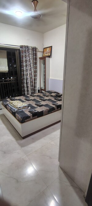 2 BHK Apartment For Rent in Sunteck West World, Tivri