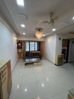 2 BHK 700 Sq.Ft. Apartment in Andheri West