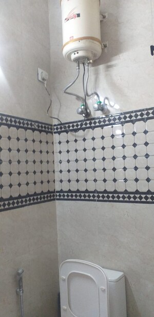 Master Plan in 3 BHK Apartment at Ardee City, Sector 52 – for Rent