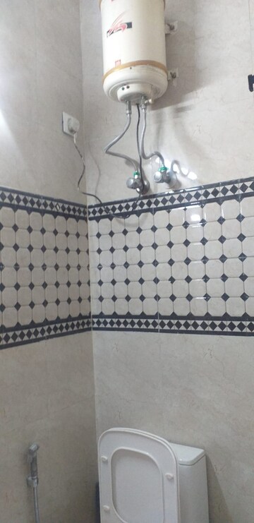 Master Plan in 3 BHK Apartment at Ardee City, Sector 52 – for Rent