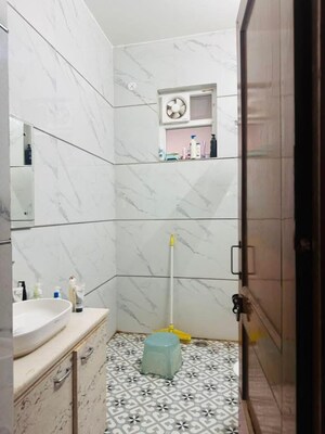 Bathroom in 2 BHK Builder Floor at Sector 15 – for Rent