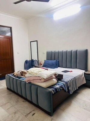 2 BHK Builder Floor For Rent in Sector 15