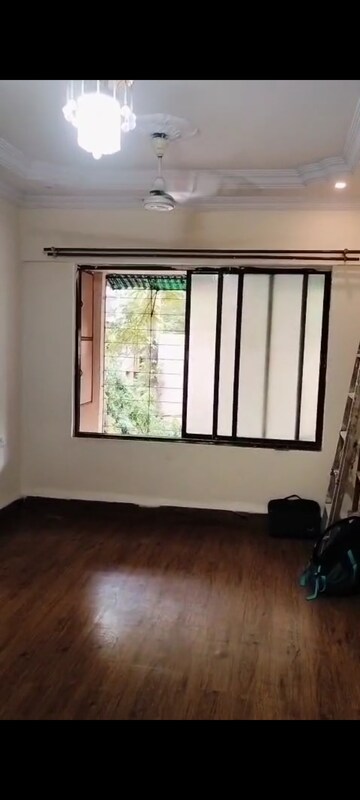 Room in 2 BHK Apartment at Rutu Enclave, Kasarvadavali – for Rent