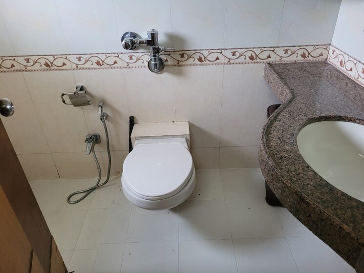 Bathroom, model colony 3 Bedroom 1600 Sq.Ft. Apartment In Model Colony Pune 9434675