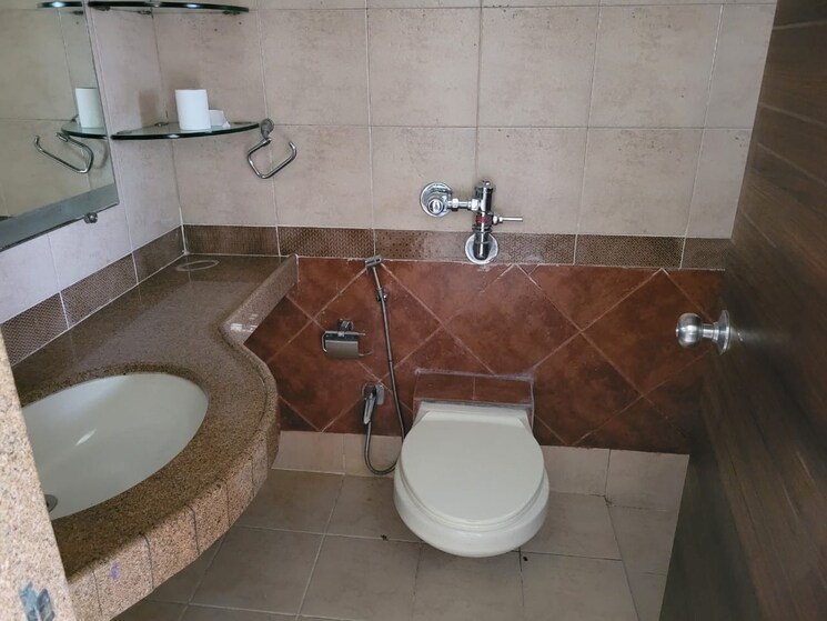 Bathroom, model colony 3 Bedroom 1600 Sq.Ft. Apartment In Model Colony Pune 9434675