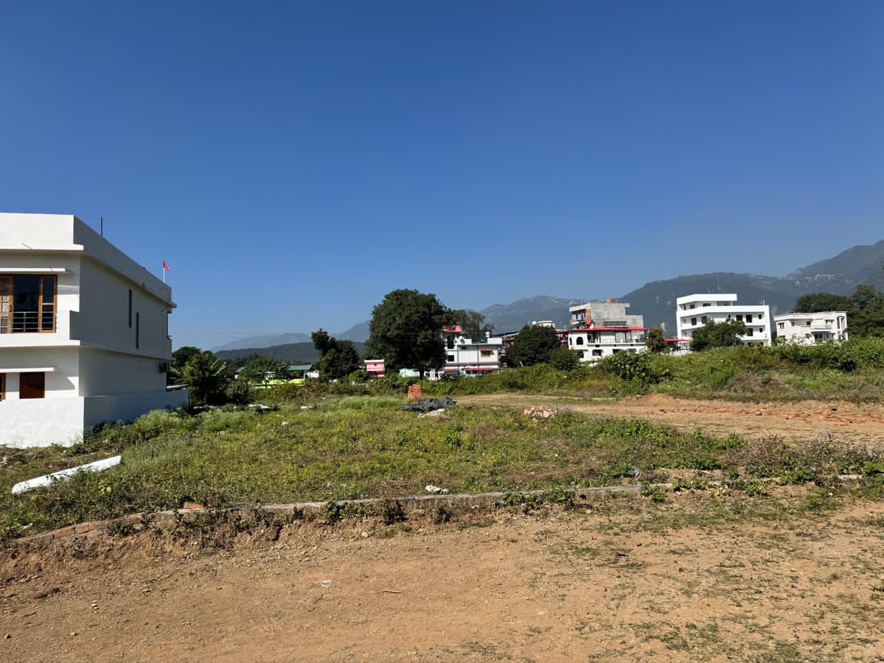 Plot For Sale in Sahastradhara Road 