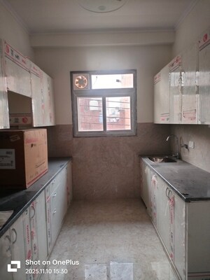 Kitchen in 2 BHK Builder Floor at Patel Nagar – for Rent