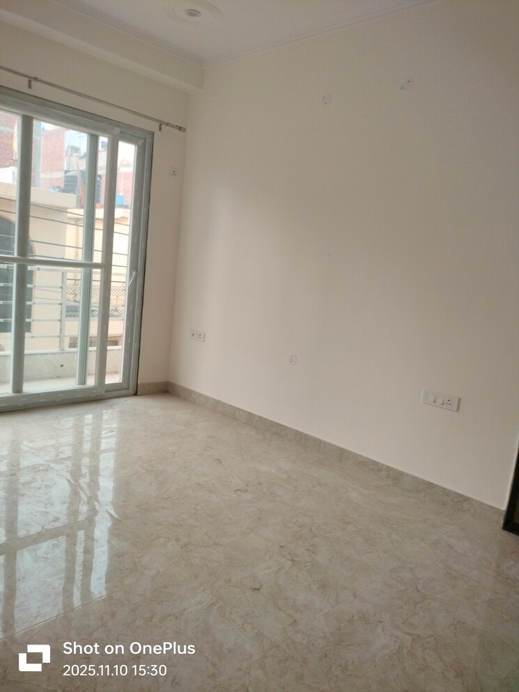 Room, patel nagar 2 Bedroom 1500 Sq.Ft. Builder Floor In Patel Nagar Gurgaon 9434737