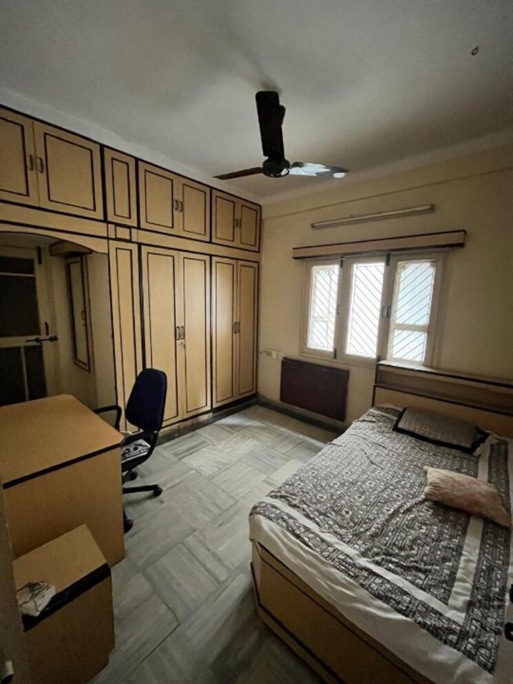 Bedroom, satguru-heights 3 Bedroom 1750 Sq.Ft. Apartment In Gulmohar Colony Indore 9434730