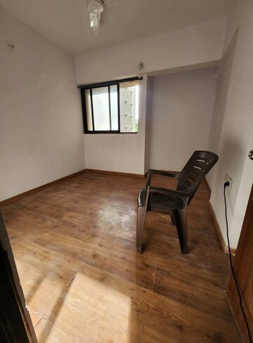 Room in 2 BHK Apartment at Lodha Palava City Lakeshore Greens, Dombivli East – for Rent