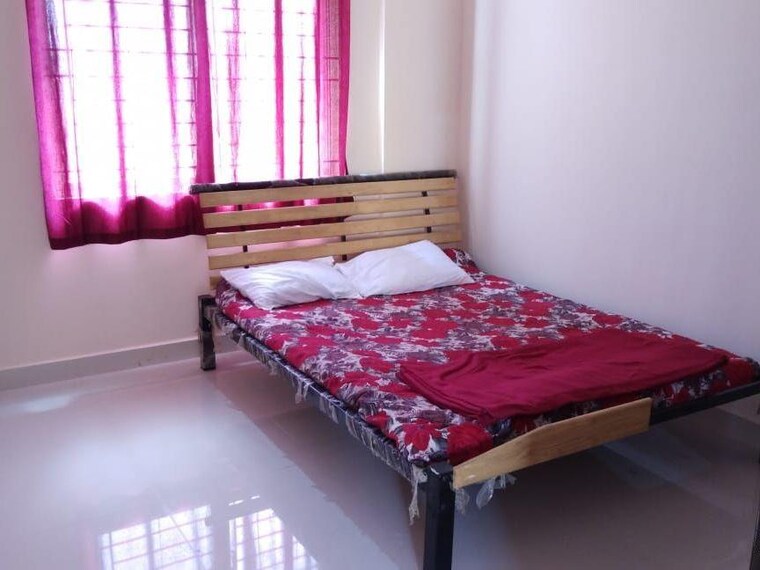 Bedroom, rt nagar 1 Bedroom 830 Sq.Ft. Independent House In Rt Nagar Bangalore 9434760