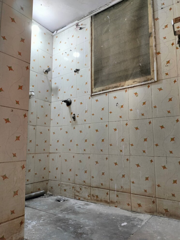 Bathroom, geeta-abhas-chs 2 Bedroom 600 Sq.Ft. Apartment In Mira Road Thane 9434782