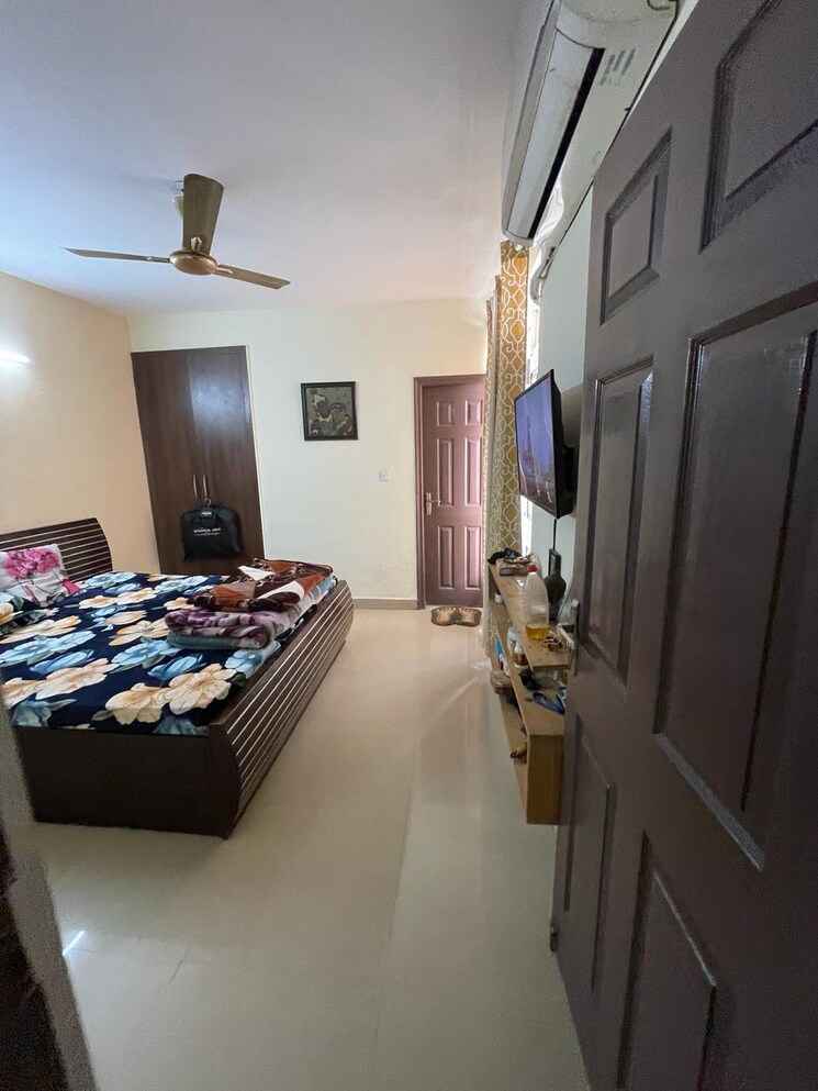 Living Room, supertech-cape-town 3 Bedroom 1625 Sq.Ft. Apartment In Sector 74 Noida 9434825