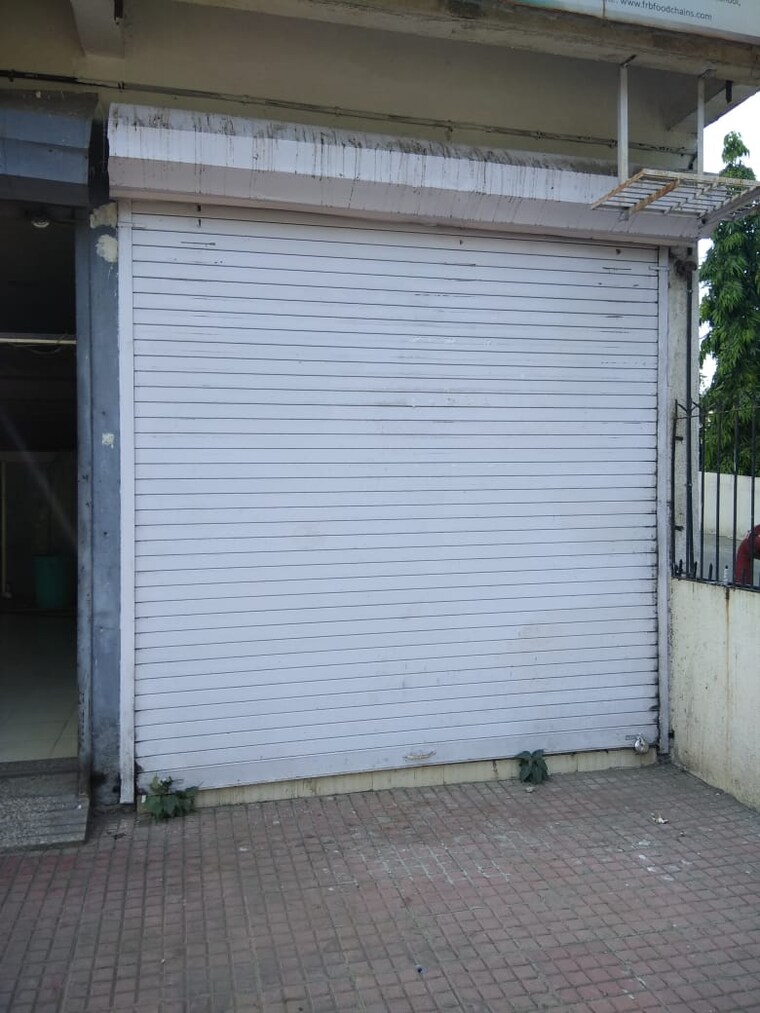 Room, sai-siddhi-chs-kharghar Commercial Shop 600 Sq.Ft. In Kharghar Sector 18 Navi Mumbai 9434818