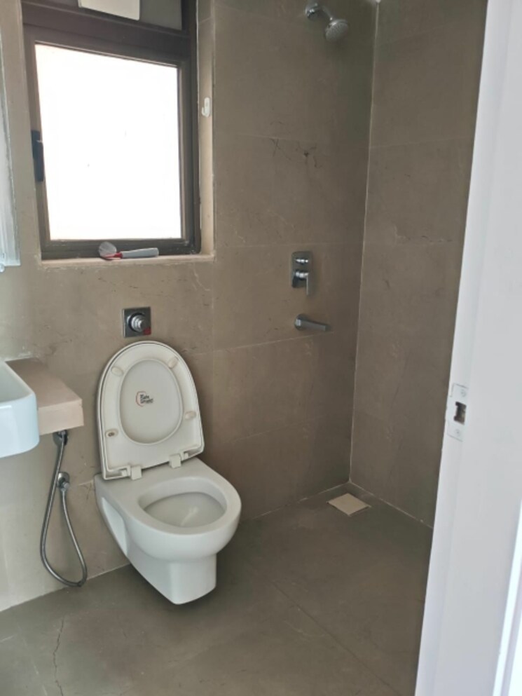 Bathroom, runwal-bliss 1.5 Bedroom 700 Sq.Ft. Apartment In Kanjurmarg East Mumbai 9434834