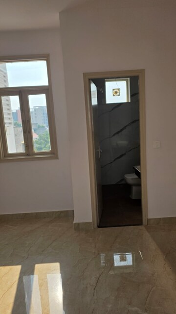 Room in 3 BHK Builder Floor at Sector 49 – for Rent
