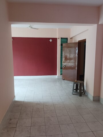 Room in 2 BHK Builder Floor at Borbari – for Rent