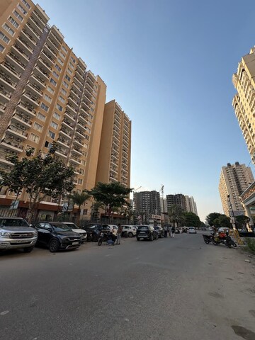 2.5 BHK Apartment – Exterior View View at Earthcon Casa Grande II, Chi V Greater Noida - for Sale