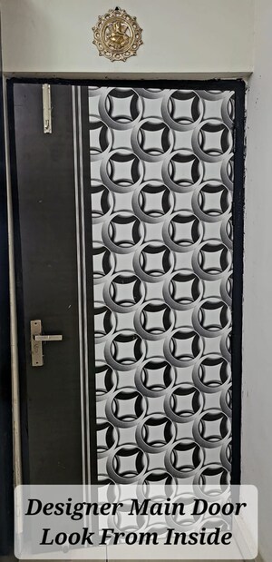 Building Lobby in 2 BHK Apartment at Panchsheel Greens, Sector 16 Greater Noida – for Rent