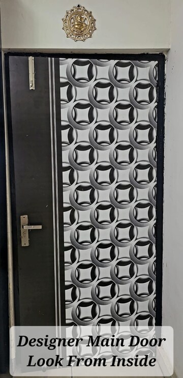 Building Lobby in 2 BHK Apartment at Panchsheel Greens, Sector 16 Greater Noida – for Rent