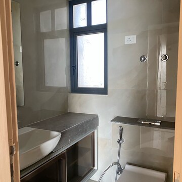 Kitchen in 3 BHK Apartment at Bestech Park View Spa, Sector 47 – for Sale