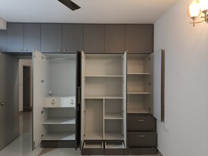 Furnished Amenities in 3.5 BHK Apartment at Mantri Webcity, Hennur – for Rent