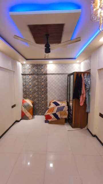 2 BHK Apartment For Rent in Mira Nagar