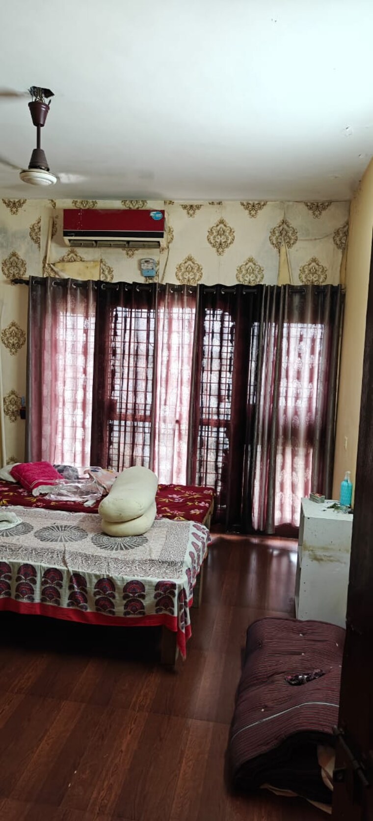 Living Room, prateek-grand-city 2 Bedroom 970 Sq.Ft. Apartment In Siddharth Vihar Ghaziabad 9434956