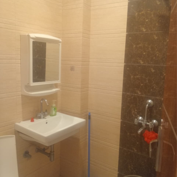 Bathroom in 1 BHK Builder Floor at Saket – for Rent