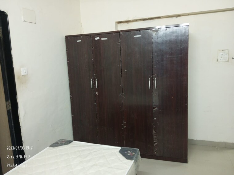 Bedroom, malad east Pg For Boys & Girls In Malad East 9434964