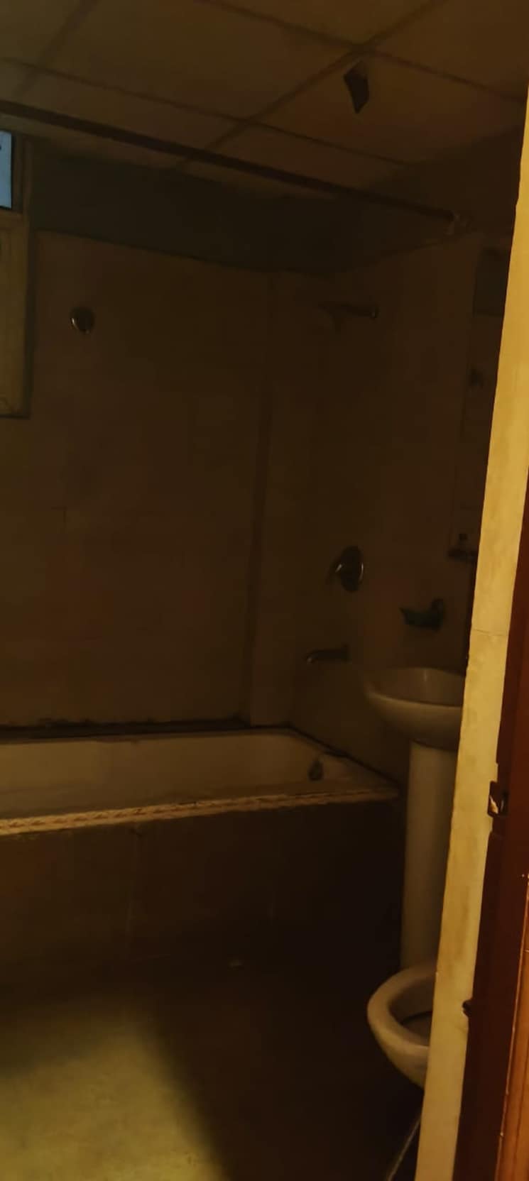 undefined, gomti nagar 3 Bedroom 1850 Sq.Ft. Apartment In Gomti Nagar Lucknow 9434982