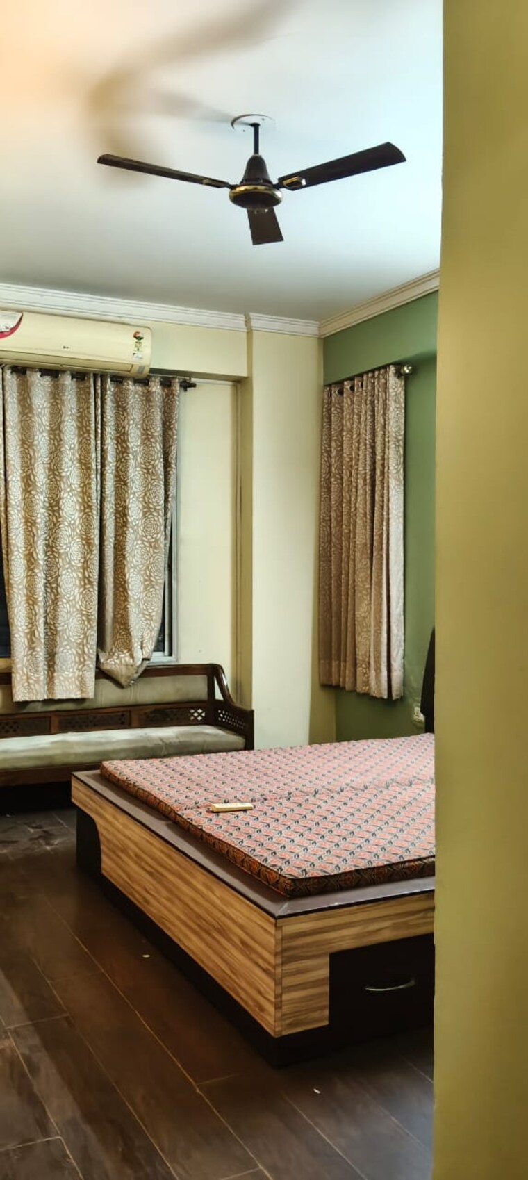Bedroom, gomti nagar 3 Bedroom 1850 Sq.Ft. Apartment In Gomti Nagar Lucknow 9434982