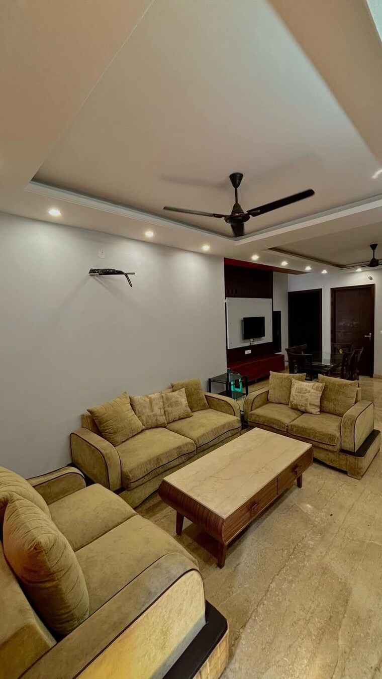 Living Room, dlf-cyber-city 2 Bedroom 1345 Sq.Ft. Builder Floor In Sector 24 Gurgaon 9434990