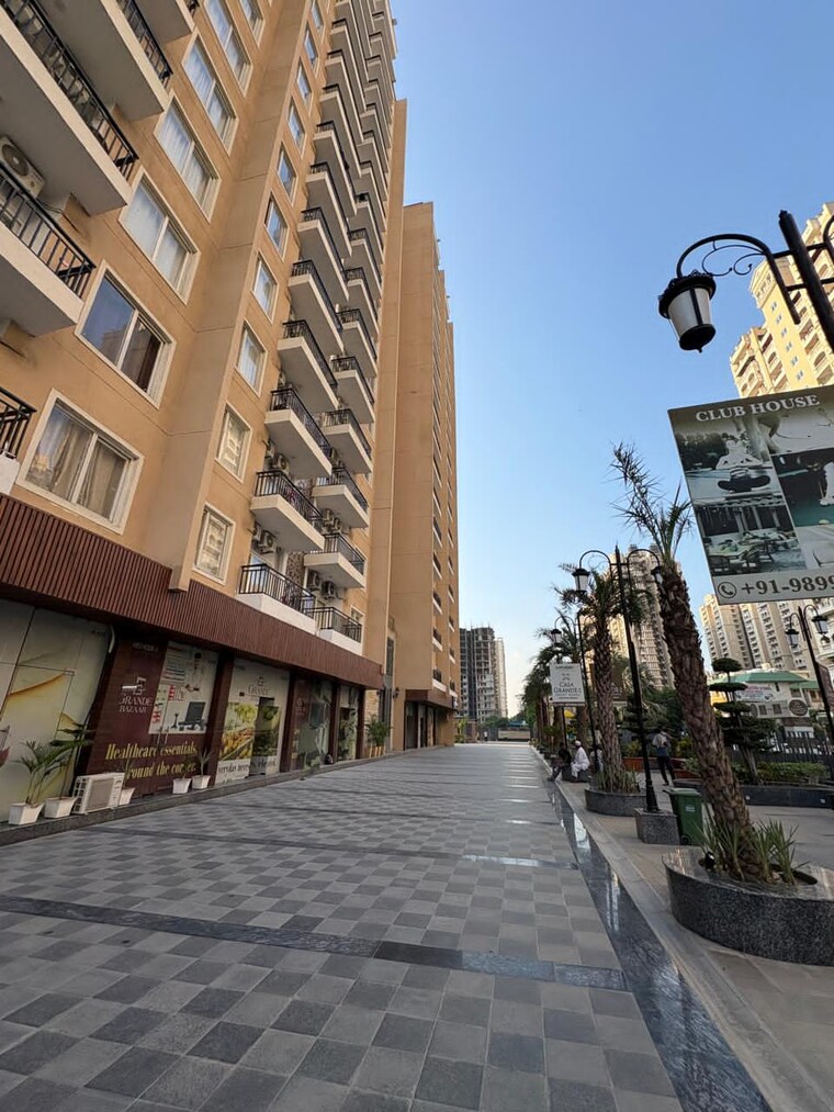 Exterior View, earthcon-casa-grande-ii Commercial Shop 340 Sq.Ft. In Chi V Greater Noida Greater Noida 9435000