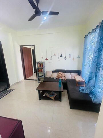 Living Room in 1 BHK Apartment at Sector 15 ii – for Rent