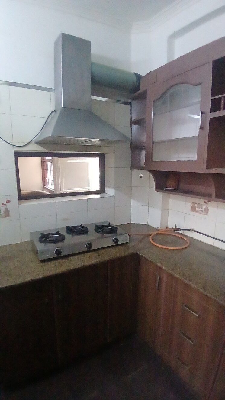 Kitchen, shaurya-apartments 3 Bedroom 1800 Sq.Ft. Apartment In Sector 62 Noida 9435026