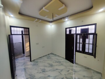 Room in 2 BHK Independent House at Kursi Road – for Sale