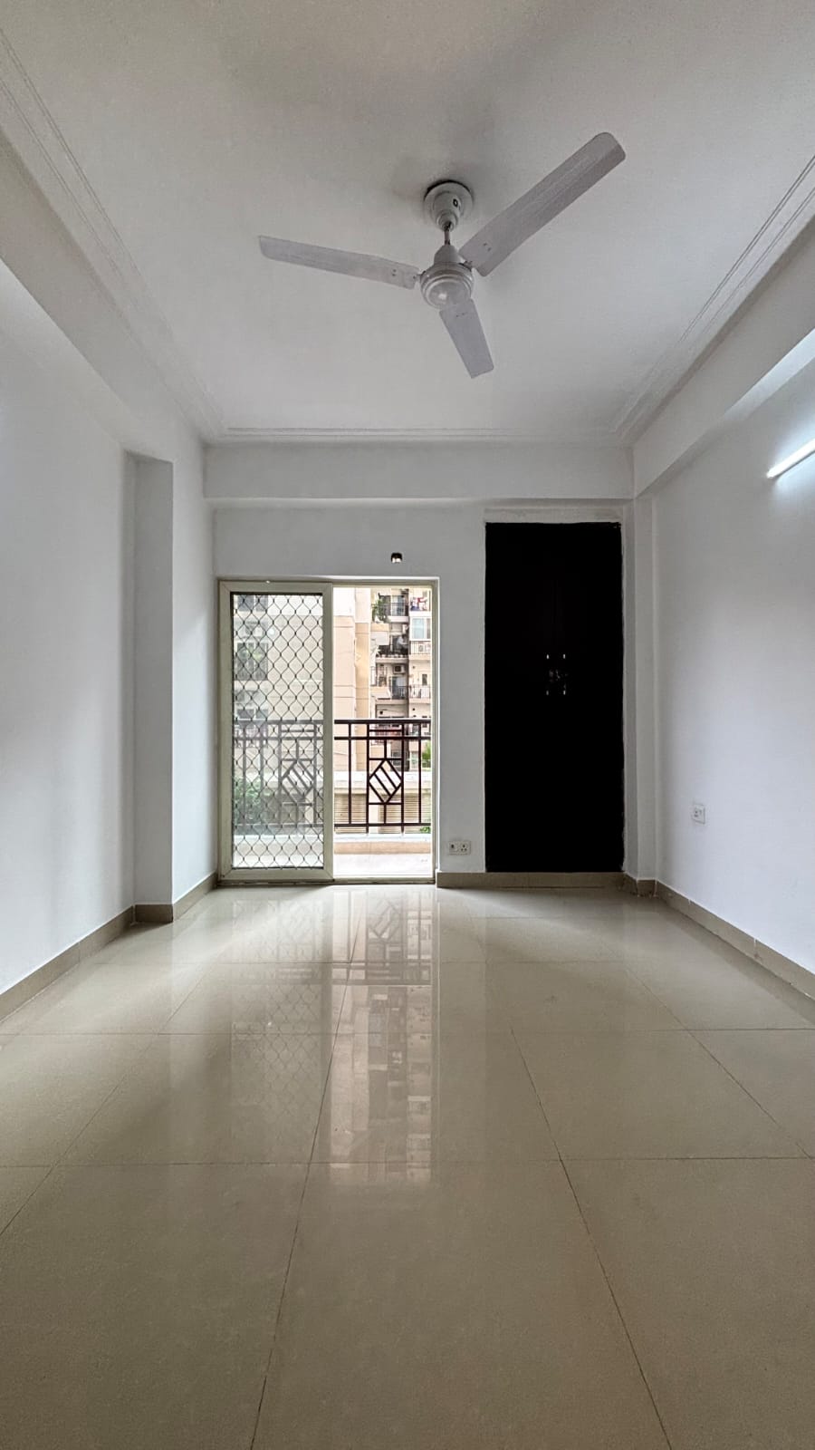 3 BHK + Servant Room 1825 Sq.Ft. Villa in Amrapali Leisure Valley