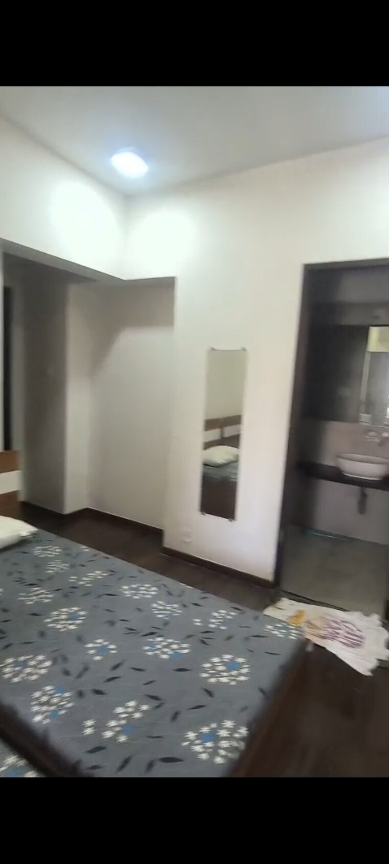 Room, omkar-chs 2 Bedroom 800 Sq.Ft. Apartment In Kurla Mumbai 9435133