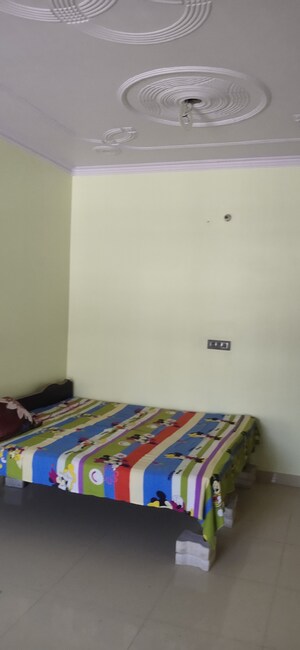 Furnished Amenities in 5 BHK Independent House at Dayal Bagh – for Sale