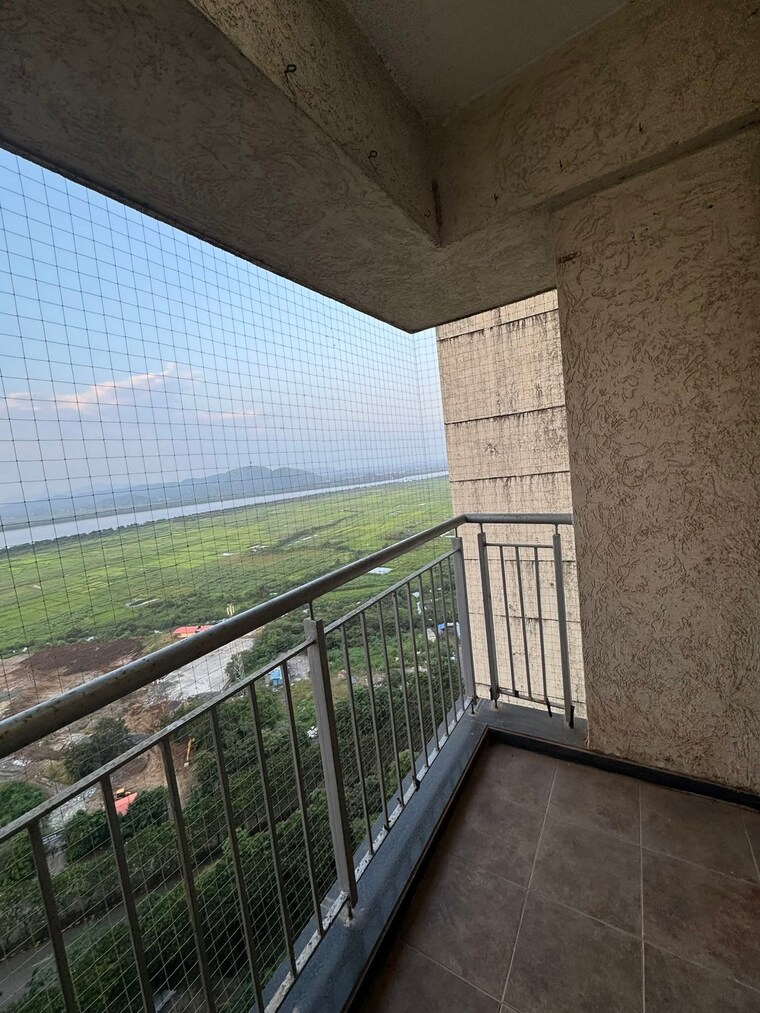 Balcony, lodha-splendora 3 Bedroom 1200 Sq.Ft. Apartment In Ghodbunder Road Thane 9435156