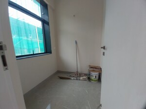 Room in 2 BHK Builder Floor at Signature Global City, Sector 37d – for Rent