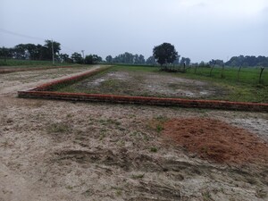  Plot – Garden View at Jankipuram Extension - for Sale