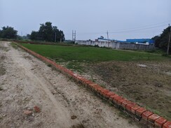 Plot For Sale in Invest In Jankipuram Vist