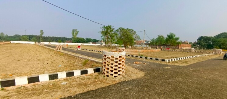 undefined, bakshi ka talab  1006 Sq.Ft. Plot In Bakshi Ka Talab Lucknow 9435200