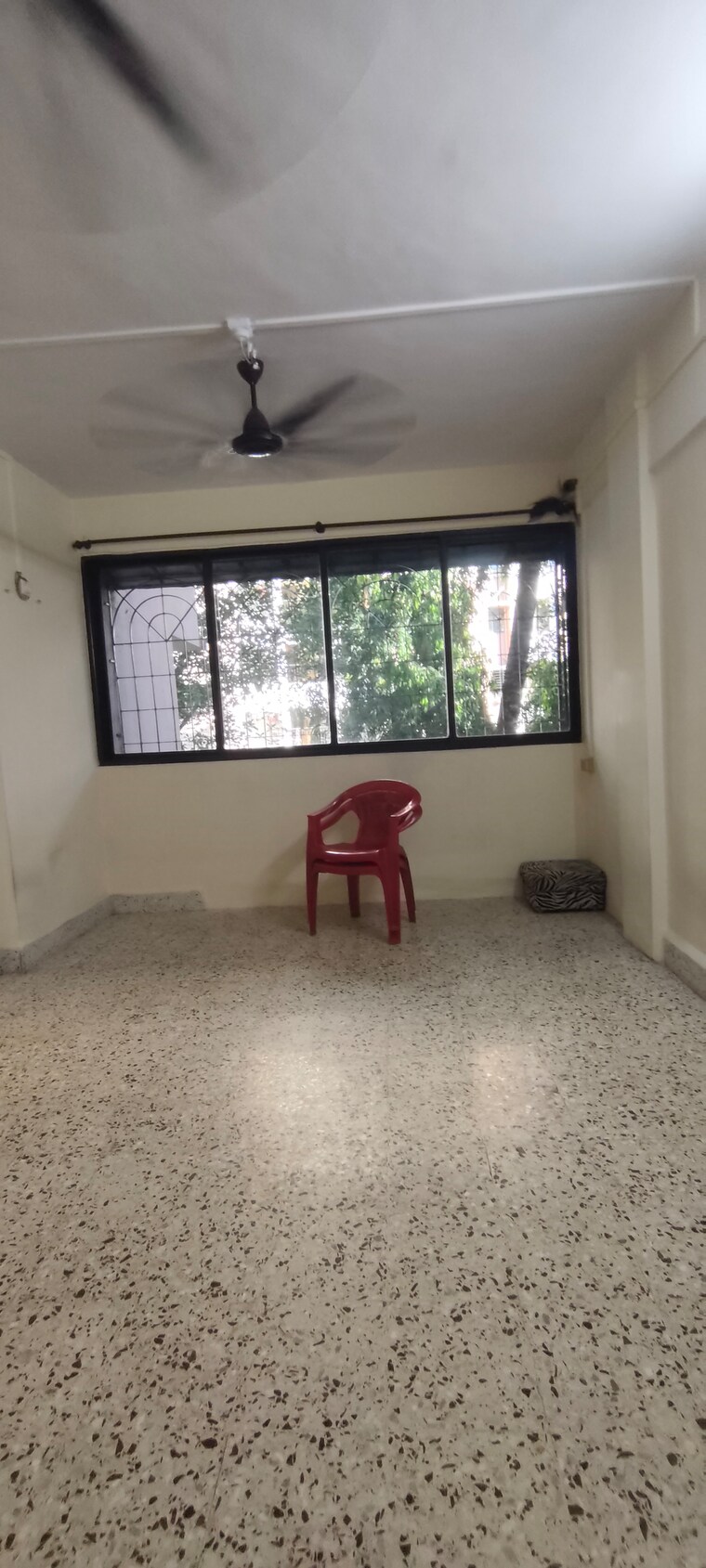  Parking, runwal-nagar-chs 1 Bedroom 570 Sq.Ft. Apartment In Runwal Nagar Thane 9435201