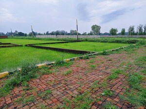 Plot Area in  Plot at Kursi Road – for Sale